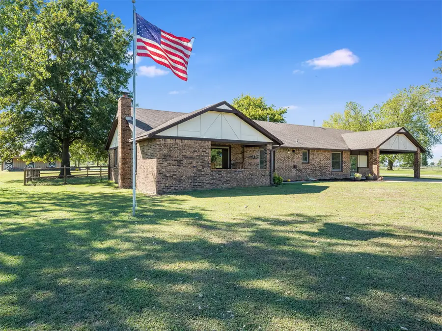 855 E Lowry Road, Claremore, OK 74017 - #2