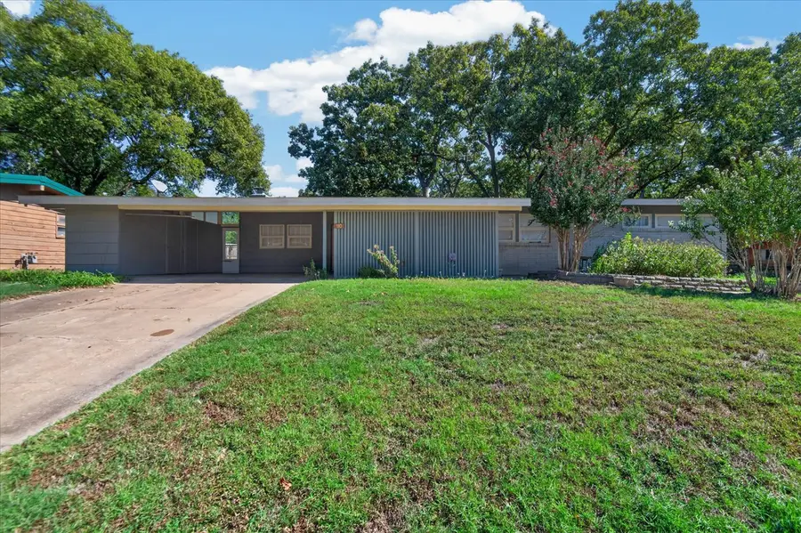 110 Forrest Park Road, Bartlesville, OK 74003 - #2