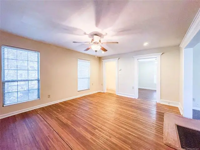 2220 W 40th Street, Tulsa, OK 74107 - #3