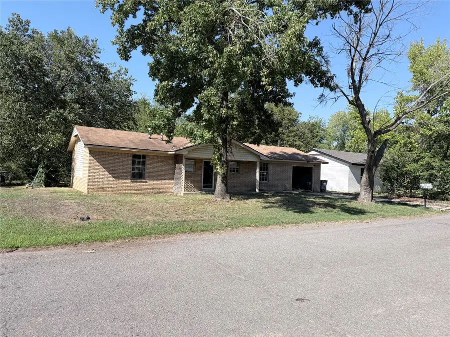 515 Park Street, Wagoner, OK 74467 - #2