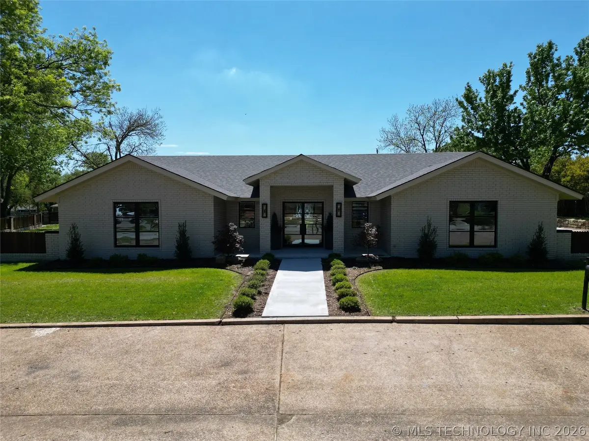 2200 Cloverleaf Place, Ardmore, OK 73401 - #1