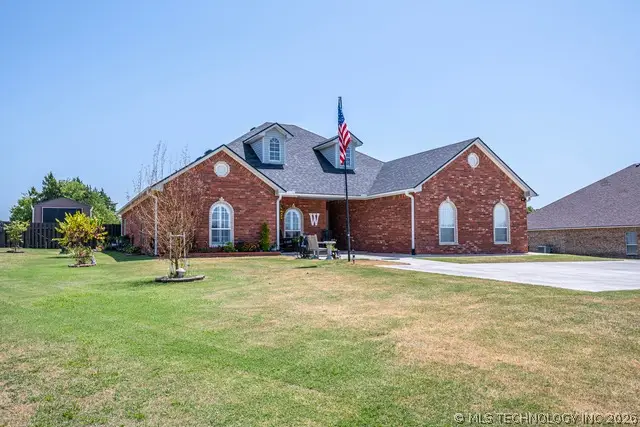 2902 Provence Road, Ardmore, OK 73401 - #2