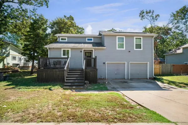4826 S Linwood Drive, Sand Springs, OK 74063