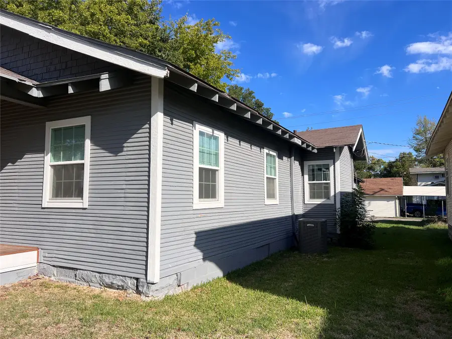 525 E Seminole Avenue, McAlester, OK 74501 - #2
