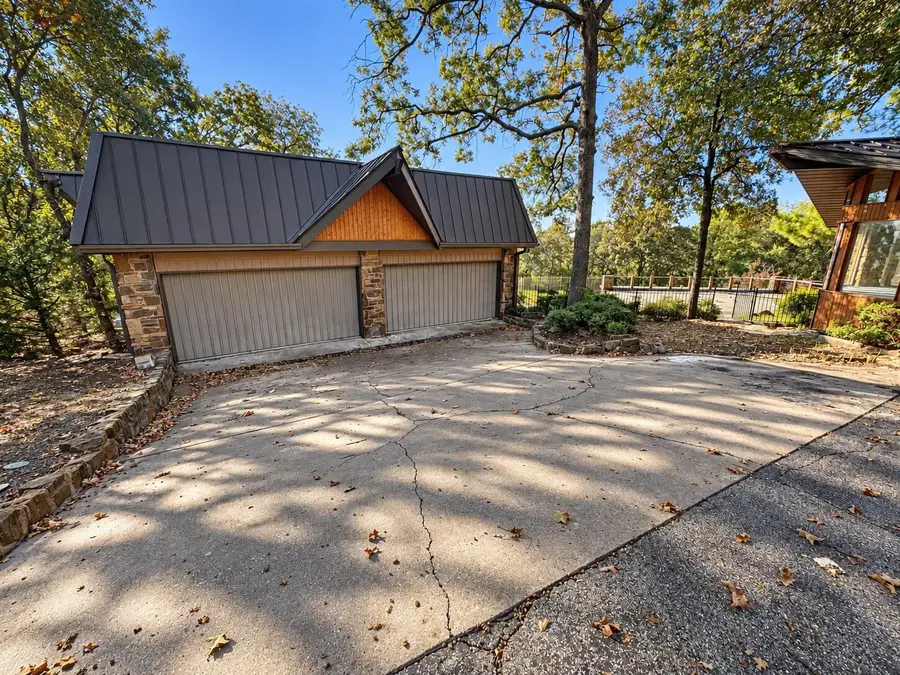 4004 E 76th Street, Tulsa, OK 74136 - #2
