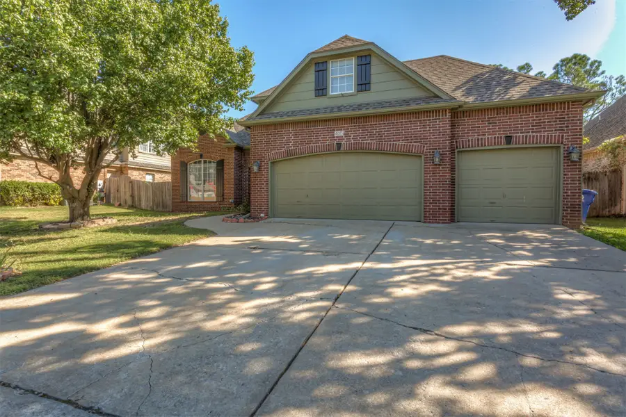 405 N Aster Avenue, Broken Arrow, OK 74012 - #2