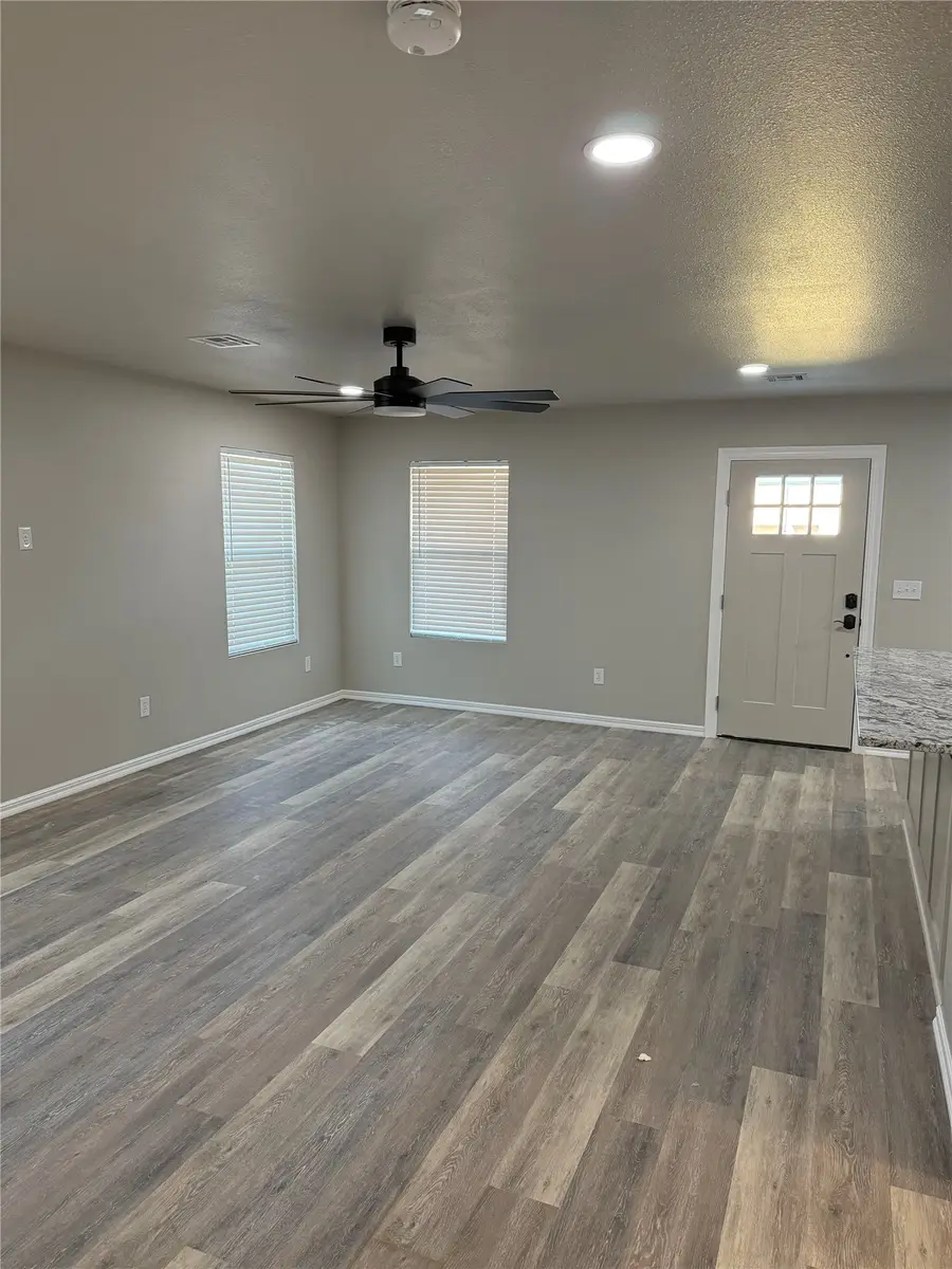 511 W Harrison, Chouteau, OK 74337 - #2
