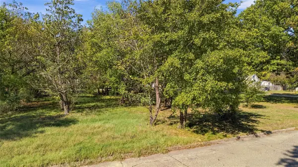 909 S Choctaw Avenue, Bartlesville, OK 74003