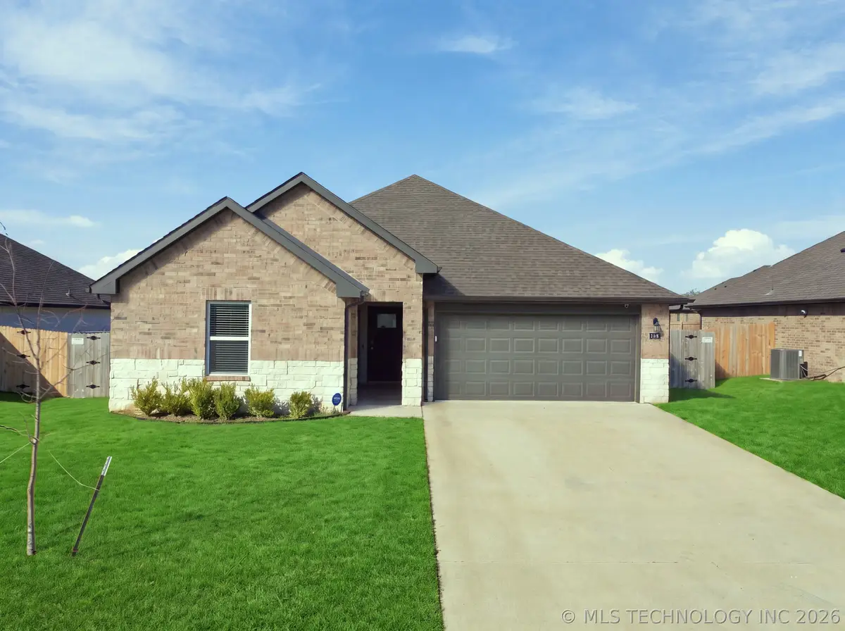 7412 N 155th East Avenue, Owasso, OK 74055 - #1