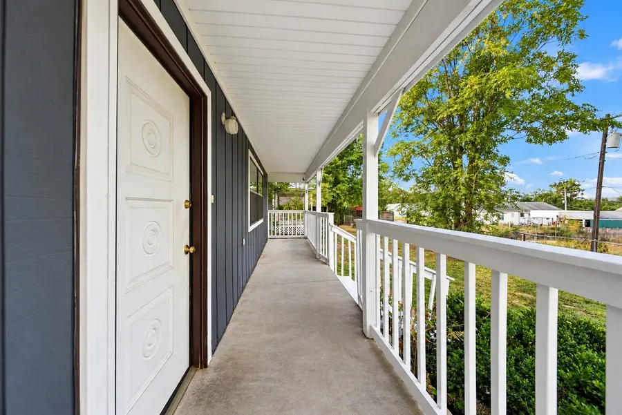 215 N Industrial Avenue, Sand Springs, OK 74063 - #3