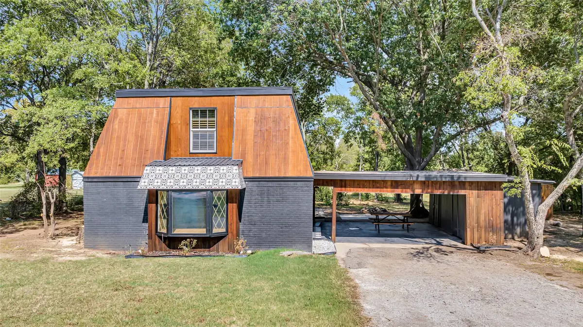 221 Meadow Road, Ardmore, OK 73401 - #1