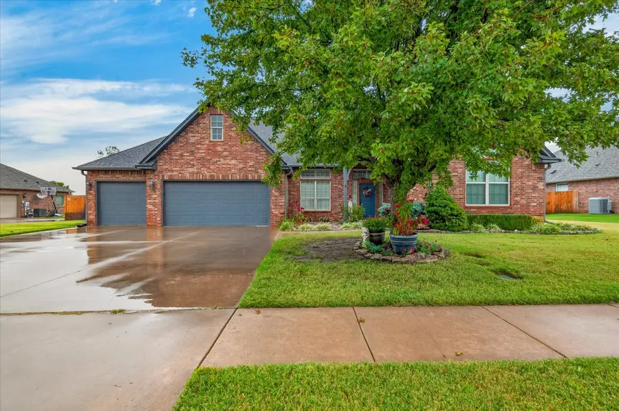 220 Pepper Grass Court, Bartlesville, OK 74006 - #2