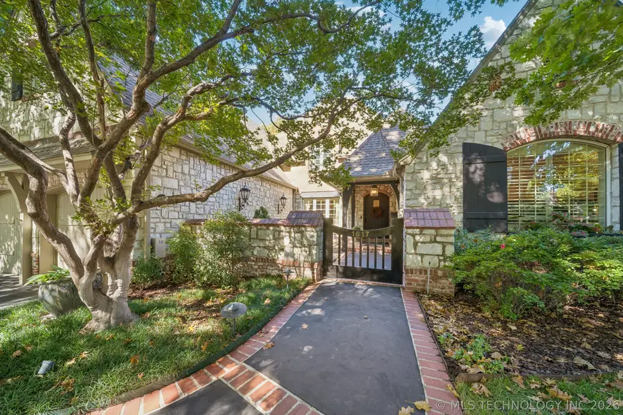 1617 E 30th Place, Tulsa, OK 74114 - #3