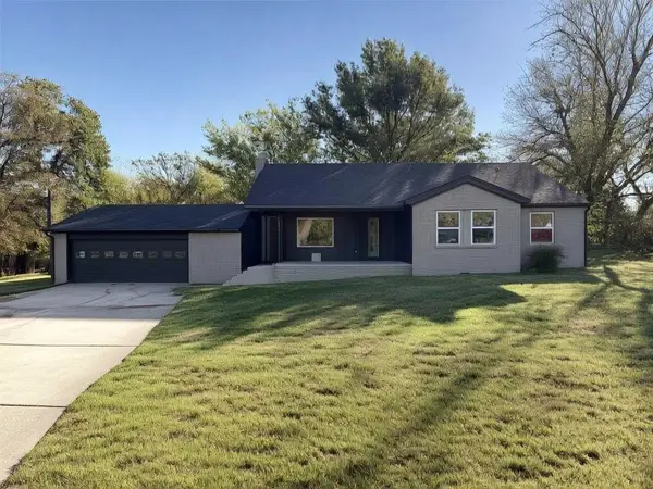 12539 N 177th East Street, Collinsville, OK 74021