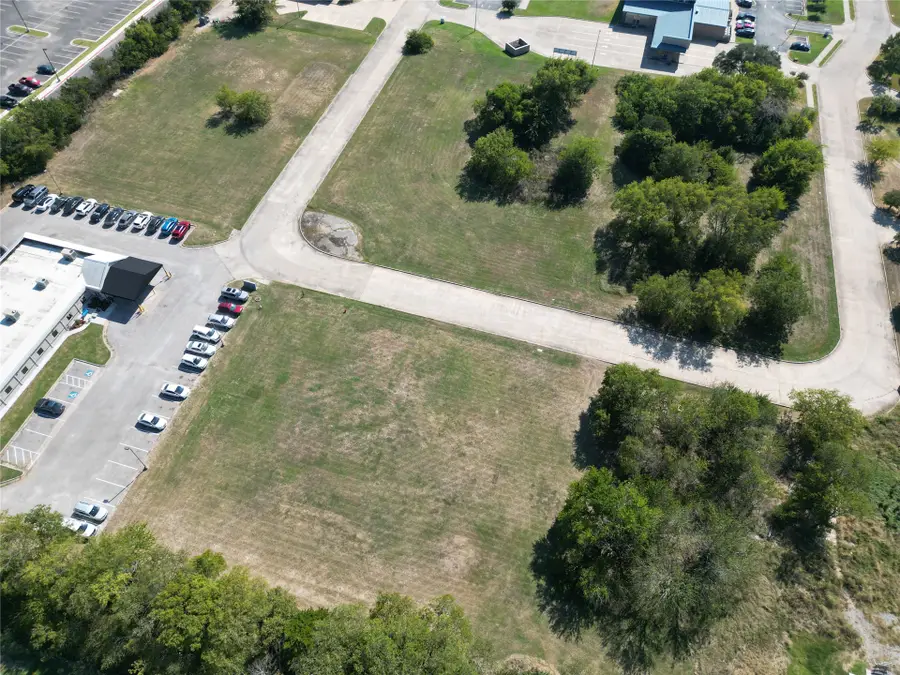 1409 Brookview Drive, Ardmore, OK 73401 - #2