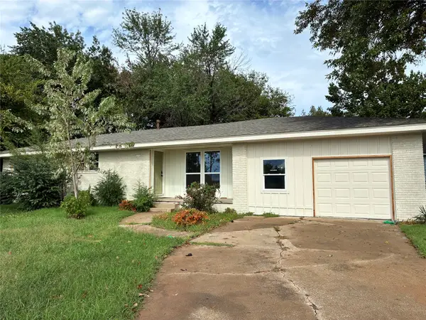 524 W Toledo Place, Broken Arrow, OK 74012