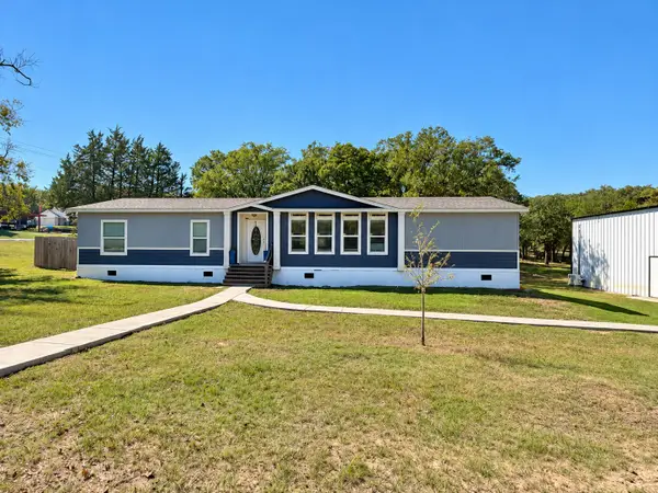 1125 Countrywood Drive, Ardmore, OK 73401