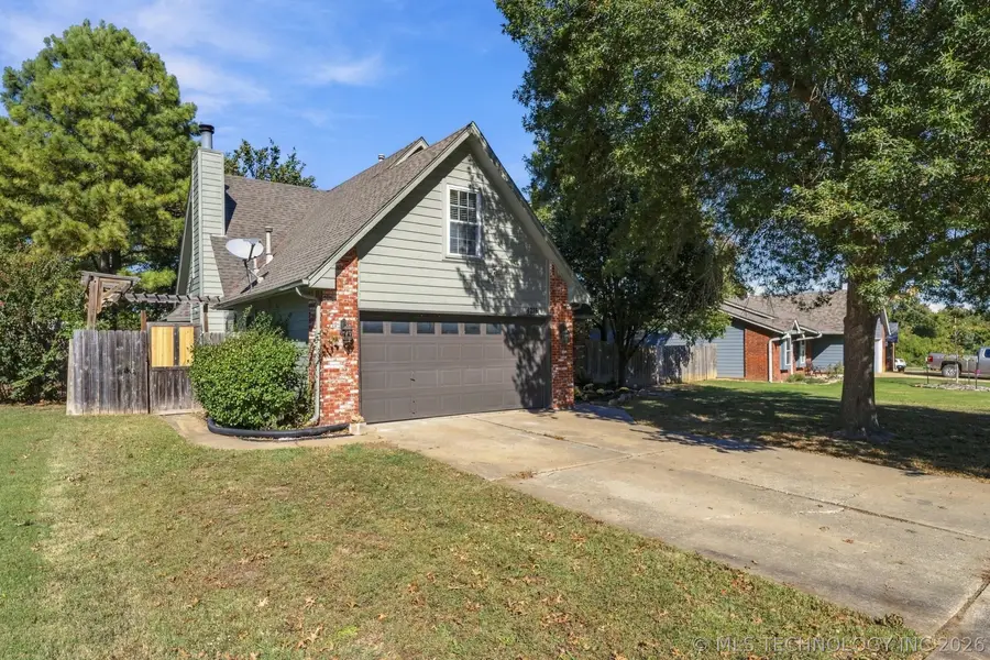 4216 W San Antonio Street, Broken Arrow, OK 74012 - #2