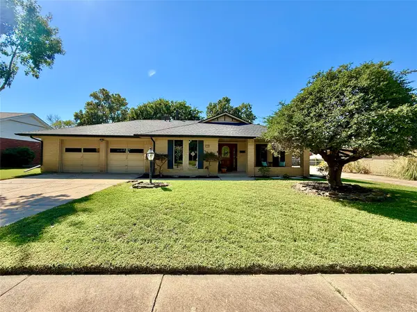 7204 E 55th Place, Tulsa, OK 74145