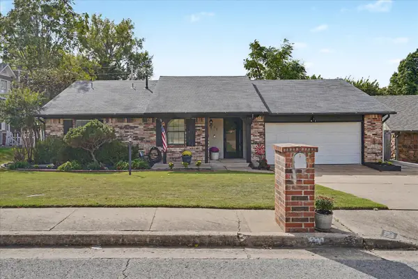 609 W 32nd Place, Sand Springs, OK 74063