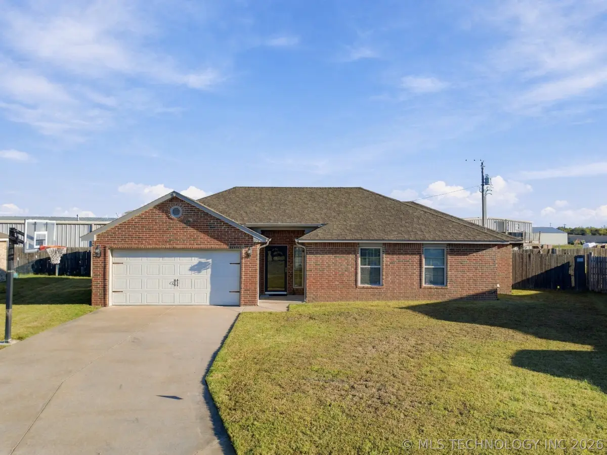 205 W Dillon Drive, Kiefer, OK 74041 - #1