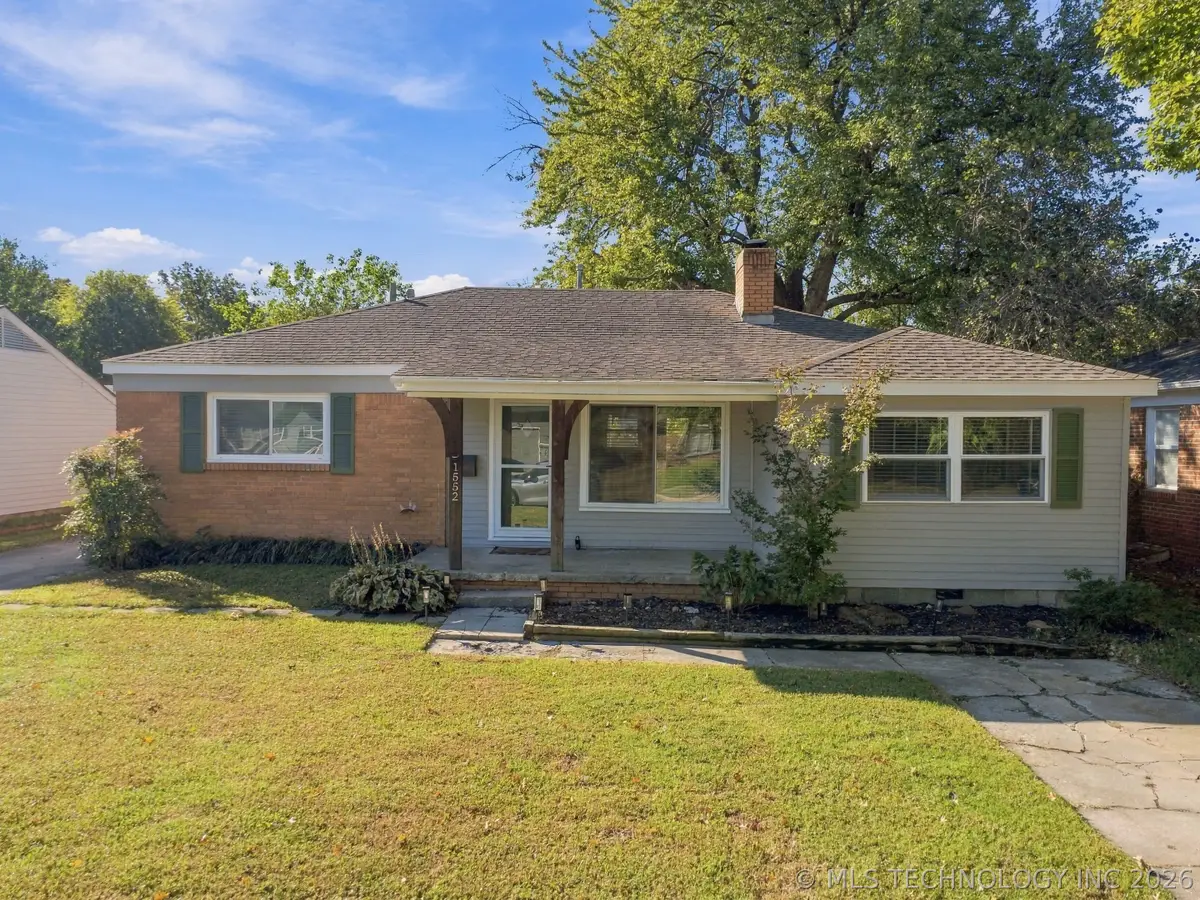 1552 E 49th Place, Tulsa, OK 74105 - #1