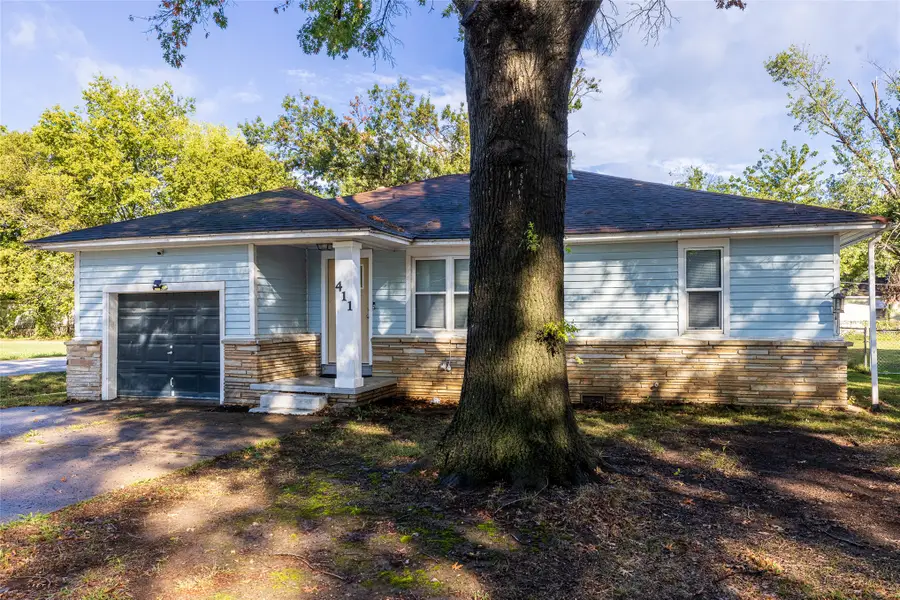 411 N Rowe Street, Pryor, OK 74361 - #2