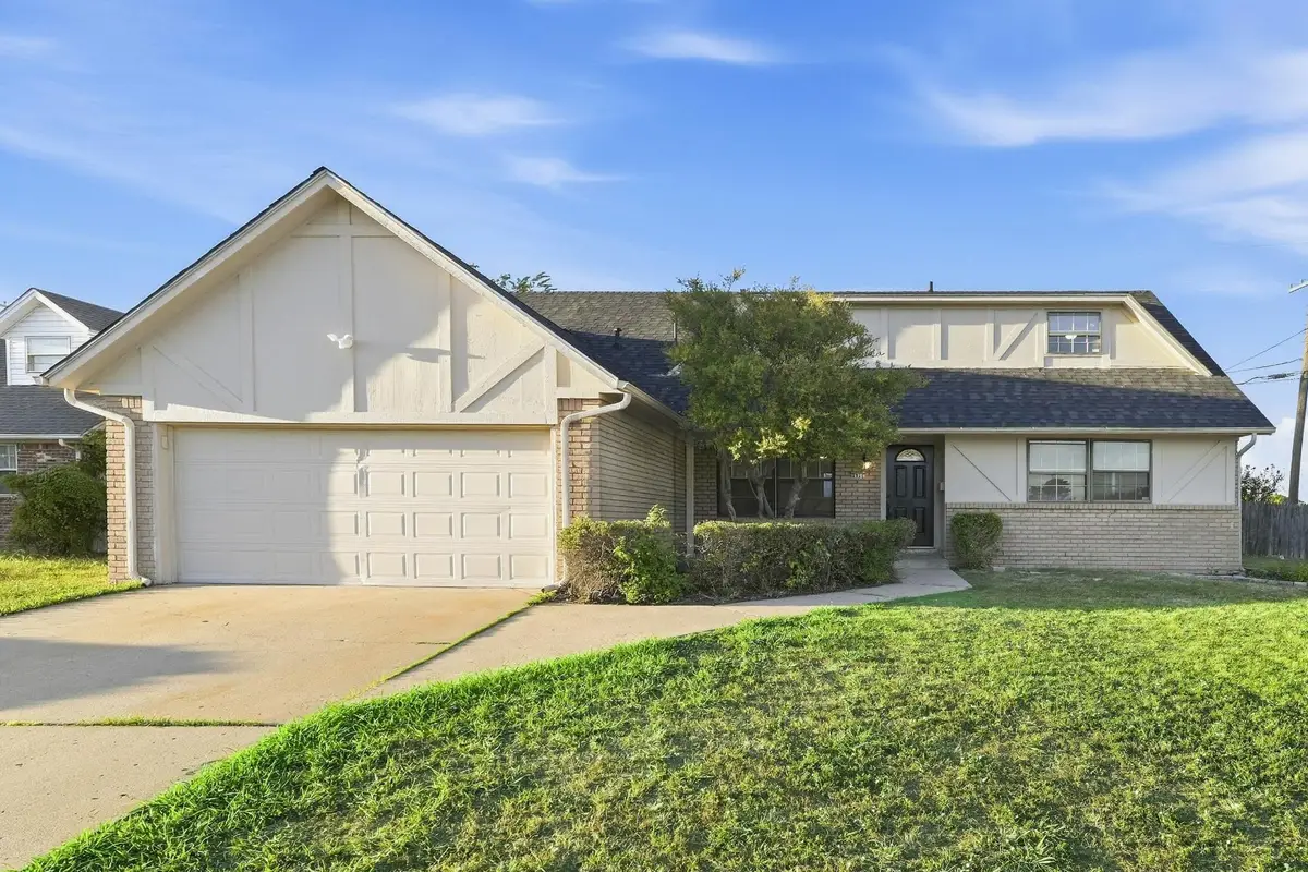 8911 E 26th Place, Tulsa, OK 74129 - #1