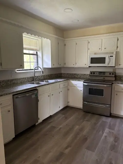 196 Elm Drive, Pryor, OK 74361 - #2
