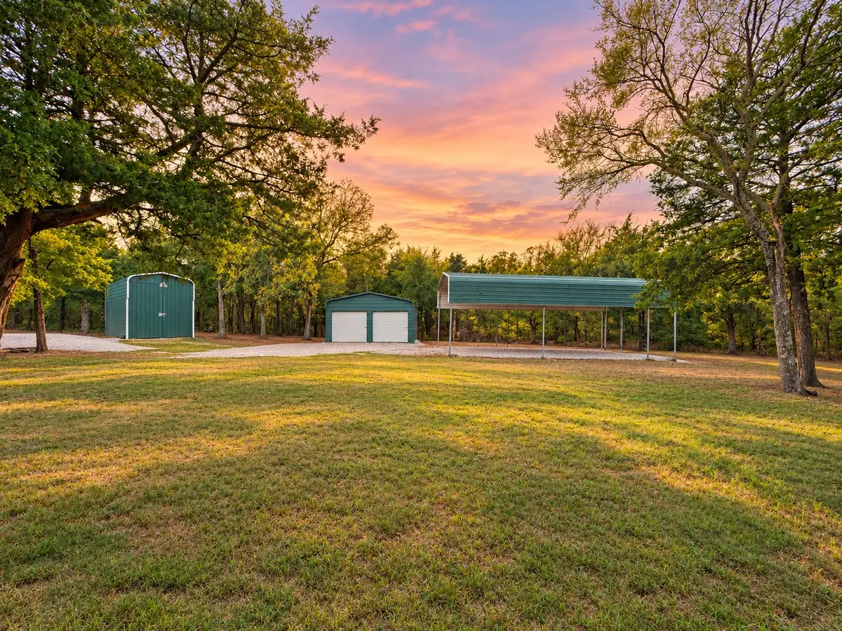 44591 E 1000 Road, Gore, OK 74435 - #1