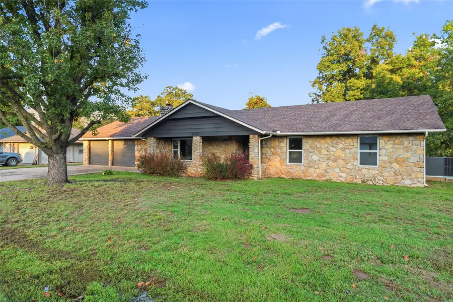1701 Town And Country Drive, Sand Springs, OK 74063 - #2