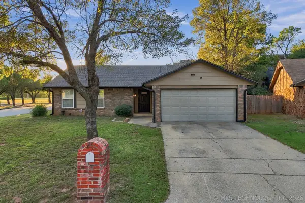 6734 S Quaker Avenue, Tulsa, OK 74136