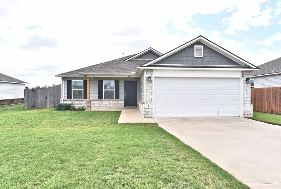1607 E Toledo Street, Broken Arrow, OK 74012 - #2