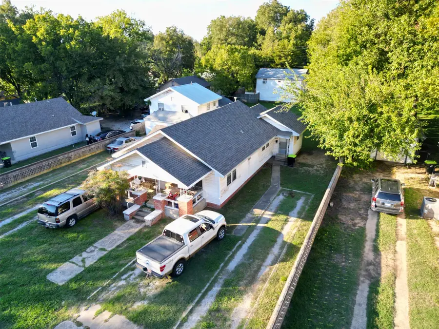 824 E 7th, Ada, OK 74820 - #2