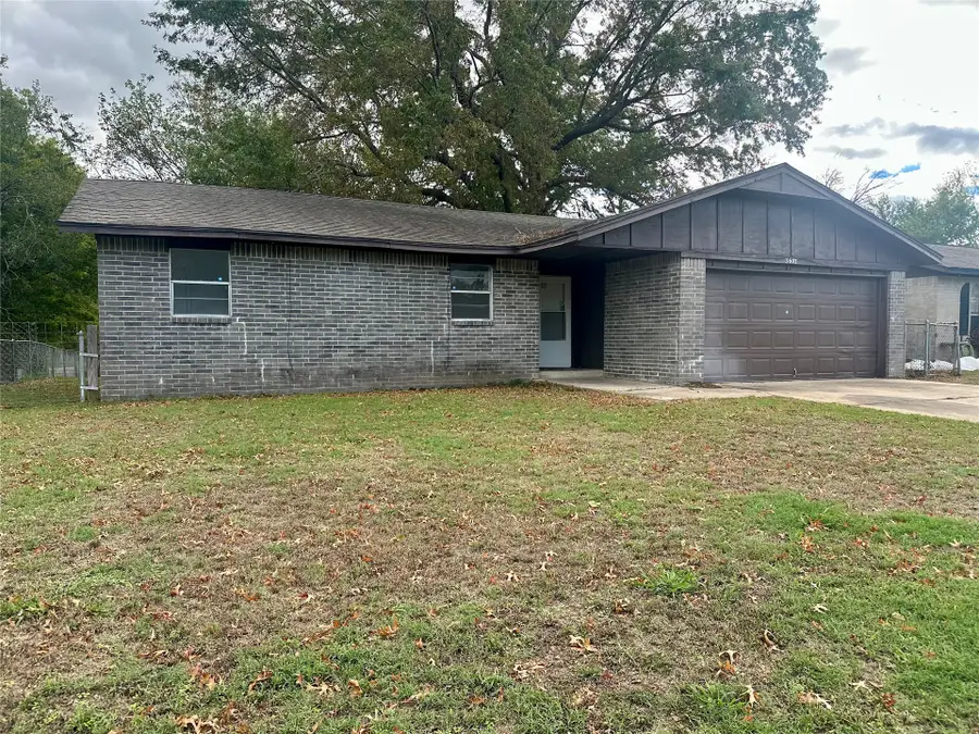 3603 Meadowbrook Drive, Muskogee, OK 74401 - #2