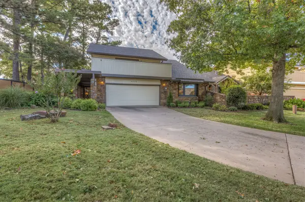 6132 E 67th Court #14-B, Tulsa, OK 74136