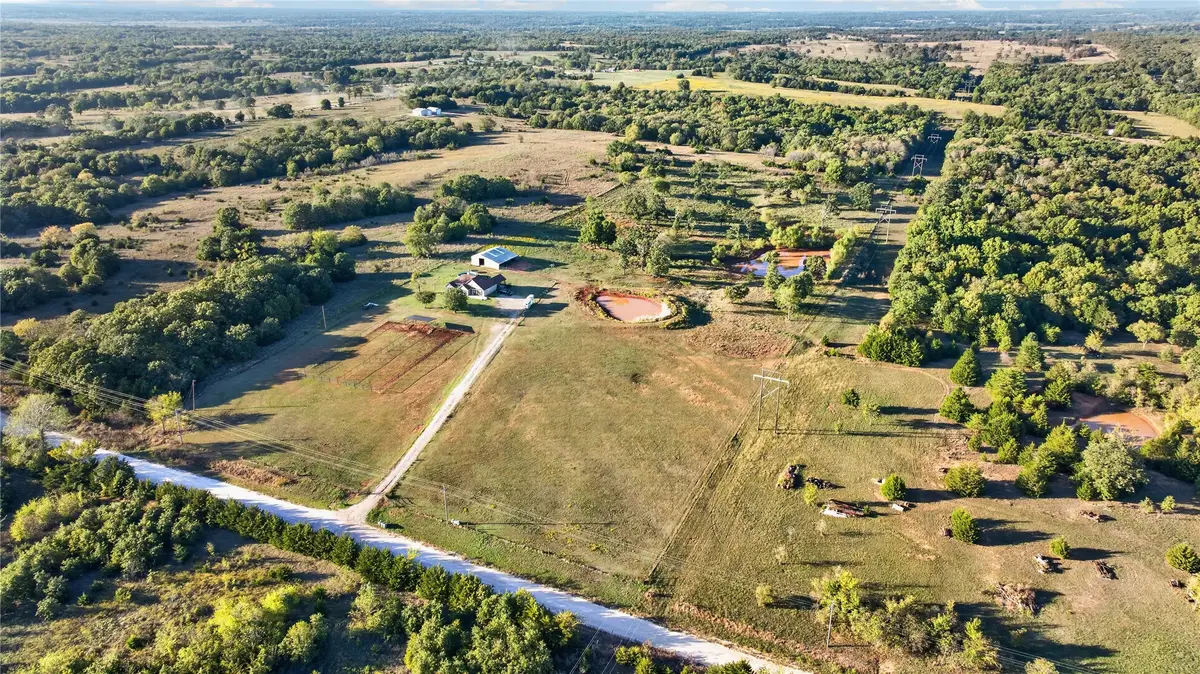 43294 Dripping Springs, Maud, OK 74854 - #1