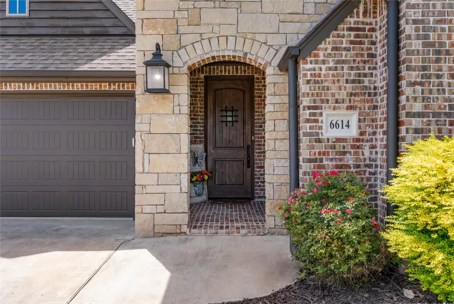 6614 S Willow Place, Broken Arrow, OK 74011 - #2