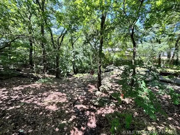 107592 S 4165 Road, Checotah, OK 74426