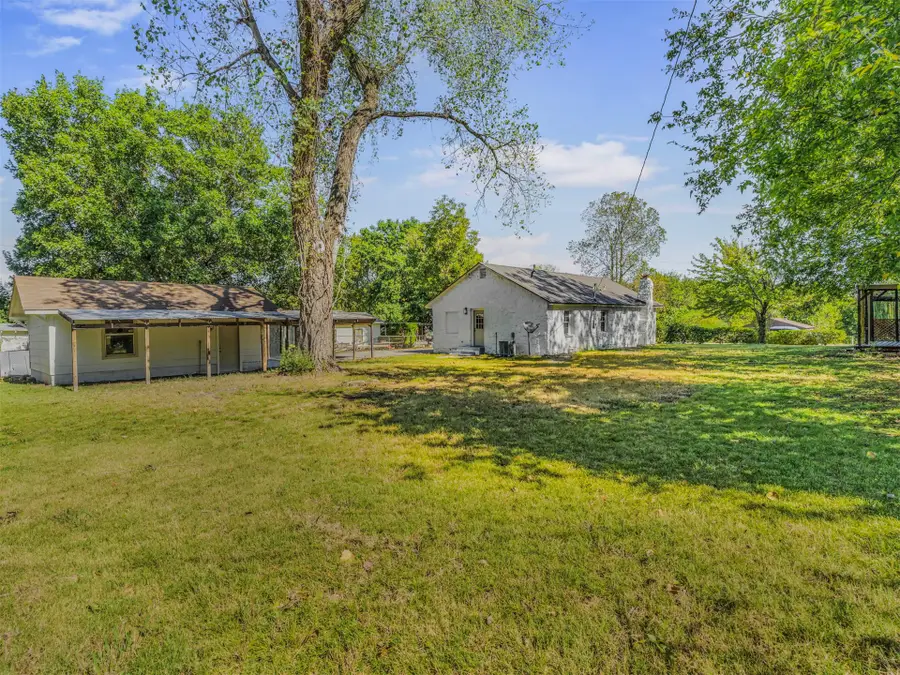5808 S 30th West Avenue, Tulsa, OK 74107 - #2
