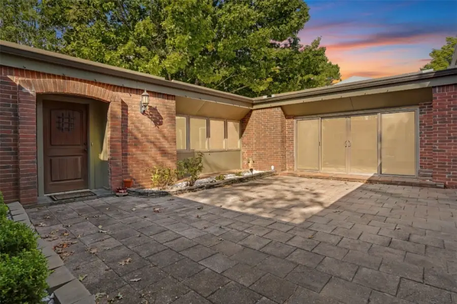 2402 E 72nd Street #11-A-1, Tulsa, OK 74136 - #3