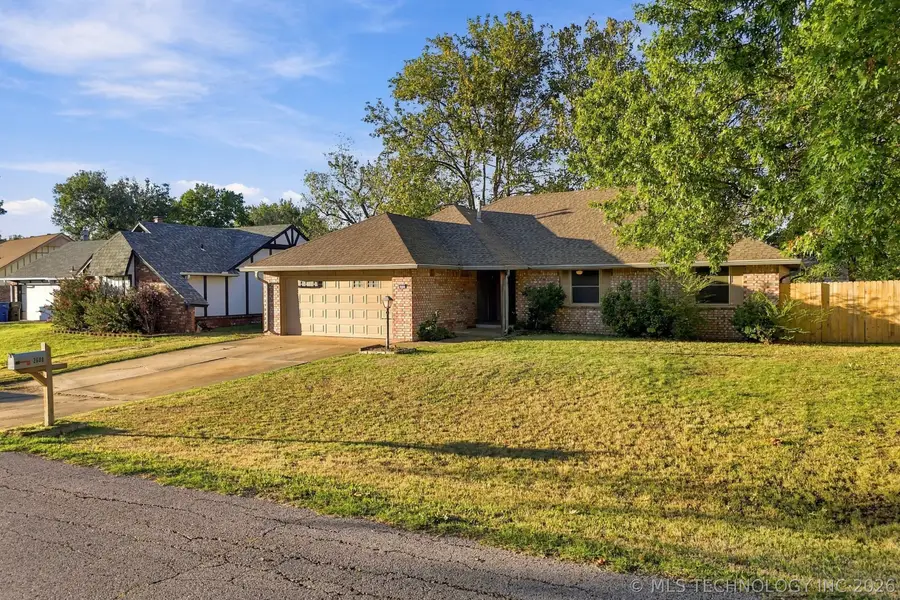 2608 W Detroit Street, Broken Arrow, OK 74012 - #2