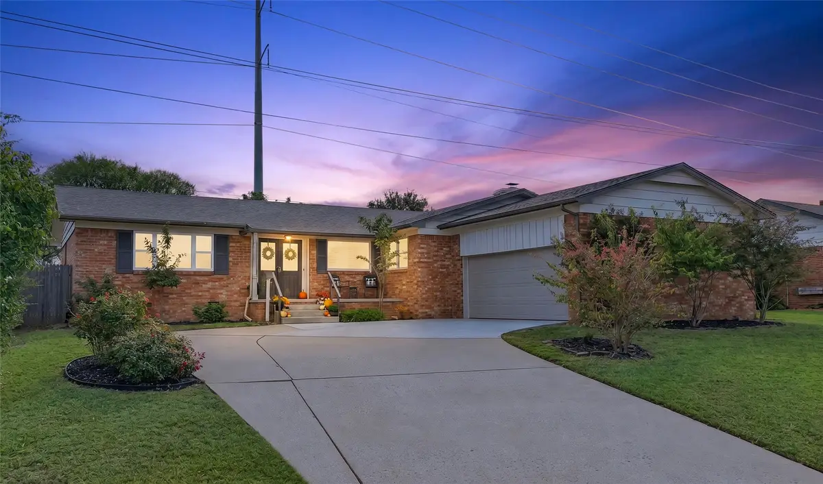 5962 E 36th Street S, Tulsa, OK 74135 - #1