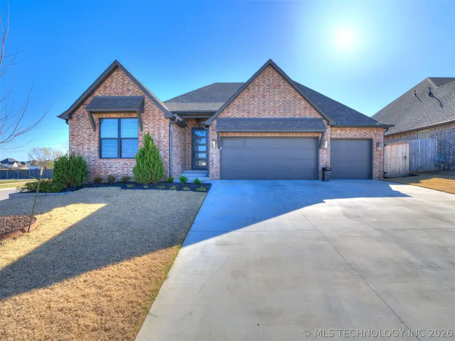13605 S 21st Place E, Bixby, OK 74008 - #2