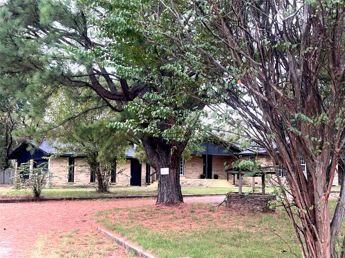 563 W Chambers Road, McAlester, OK 74501 - #1