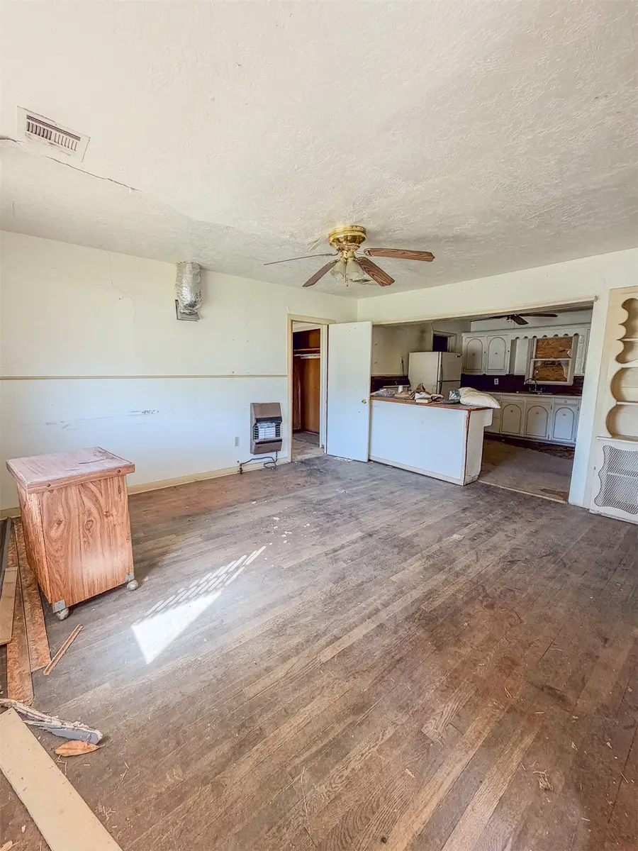 1213 SW F, Lawton, OK 73501 - #3