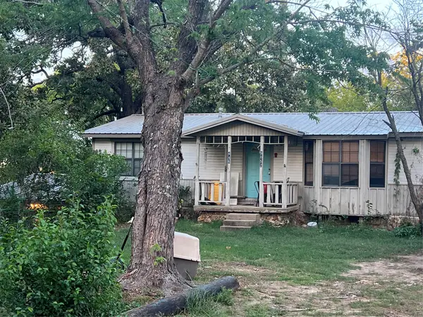 9052 W County Road 4460, Strang, OK 74367