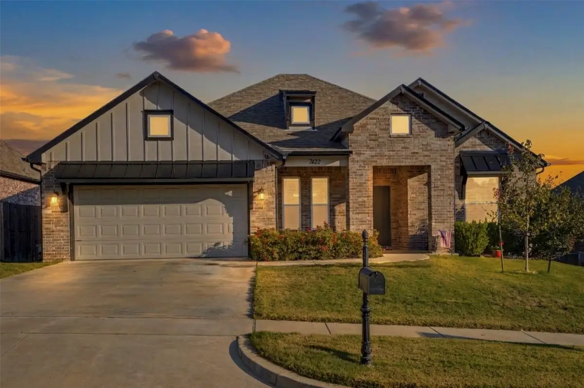 7422 E Jackson Place, Broken Arrow, OK 74014 - #1