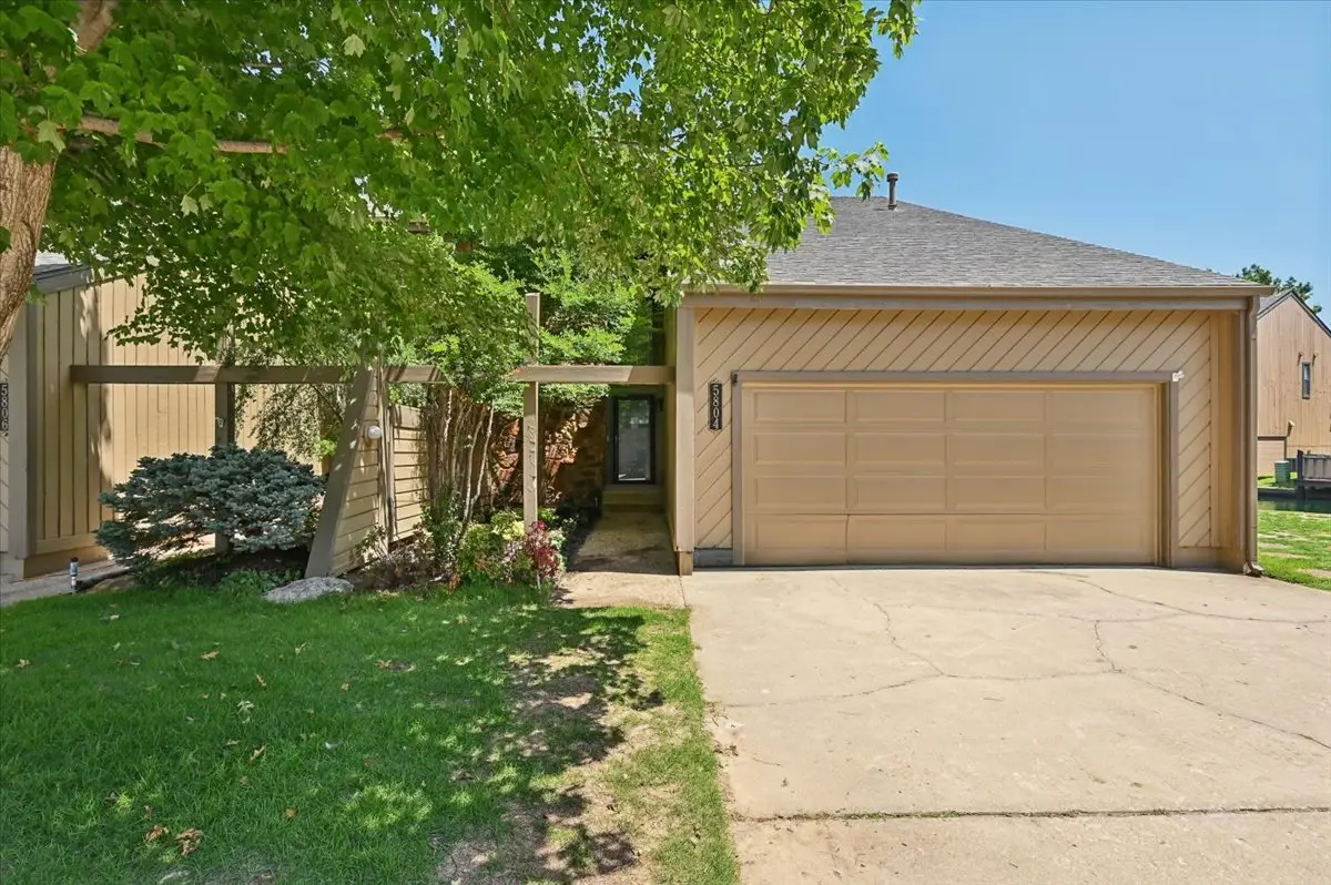 5804 S Atlanta Avenue S #2, Tulsa, OK 74105 - #1