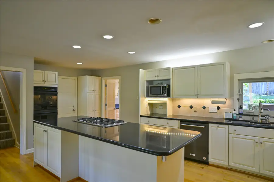 7121 S College Avenue, Tulsa, OK 74136 - #3